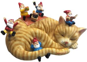 cat with garden gnomes 1